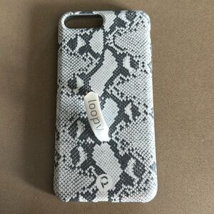 iPhone 8 loopy case